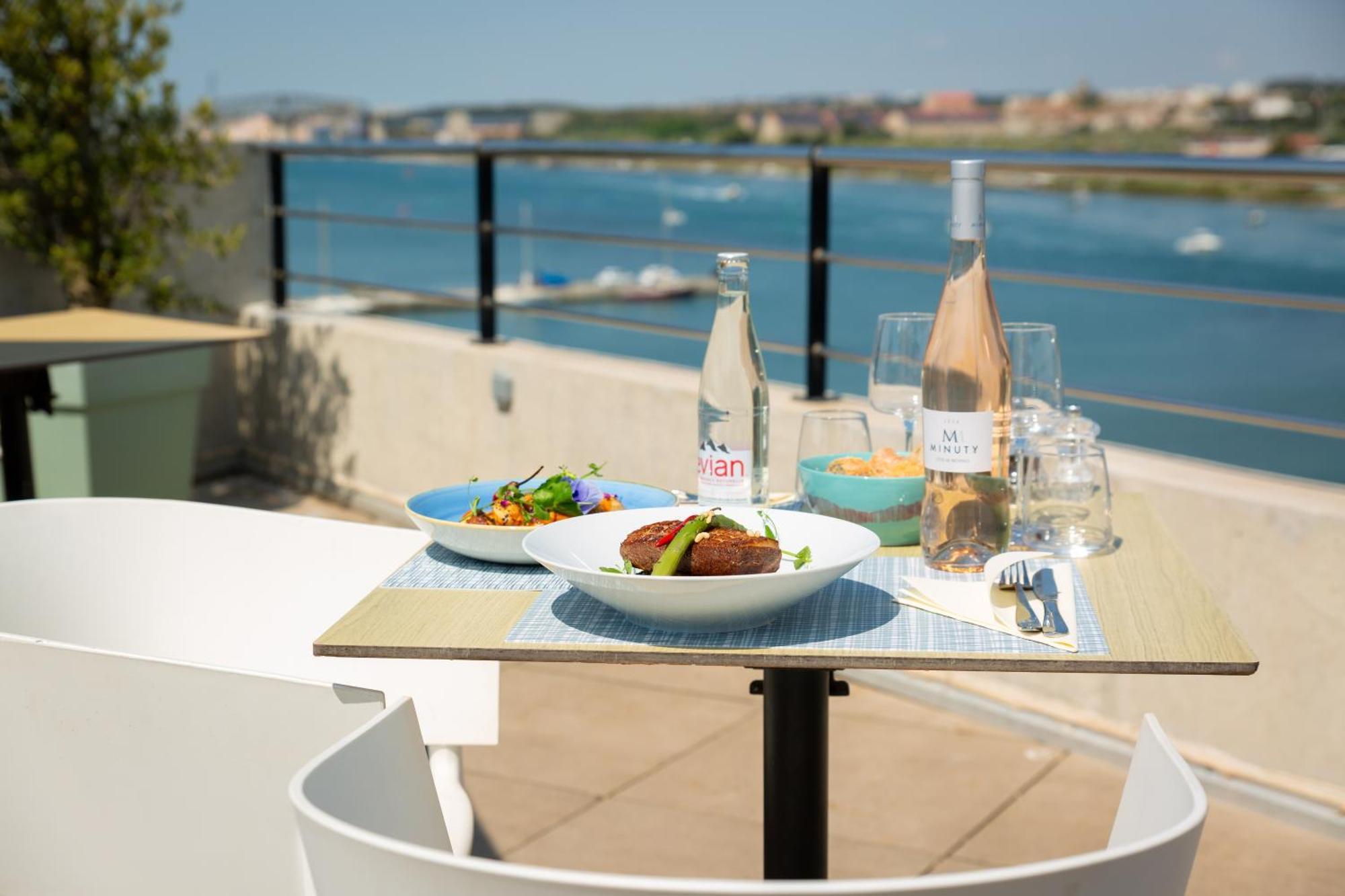 Golden Tulip Hotel & Rooftop Martigues Provence Dış mekan fotoğraf